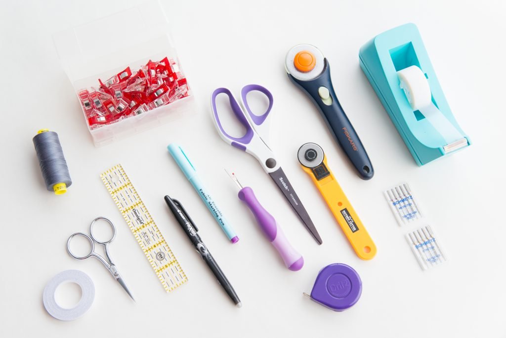 Essential Sewing Tools for Beginners