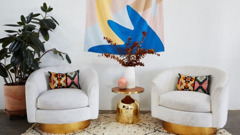 How to Select the Perfect Tapestry for Your Home Decor