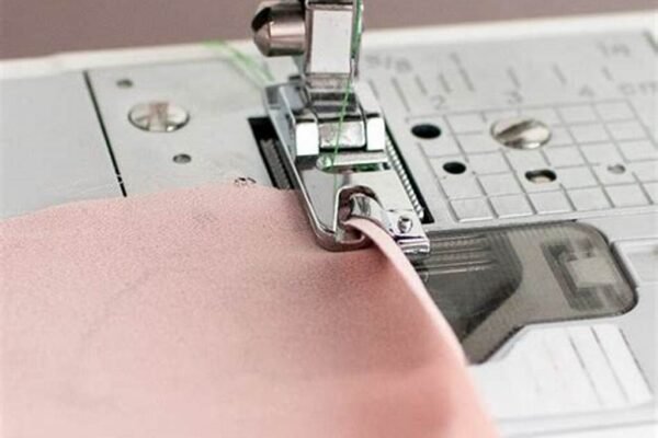 How to Choose the Right Sewing Machine